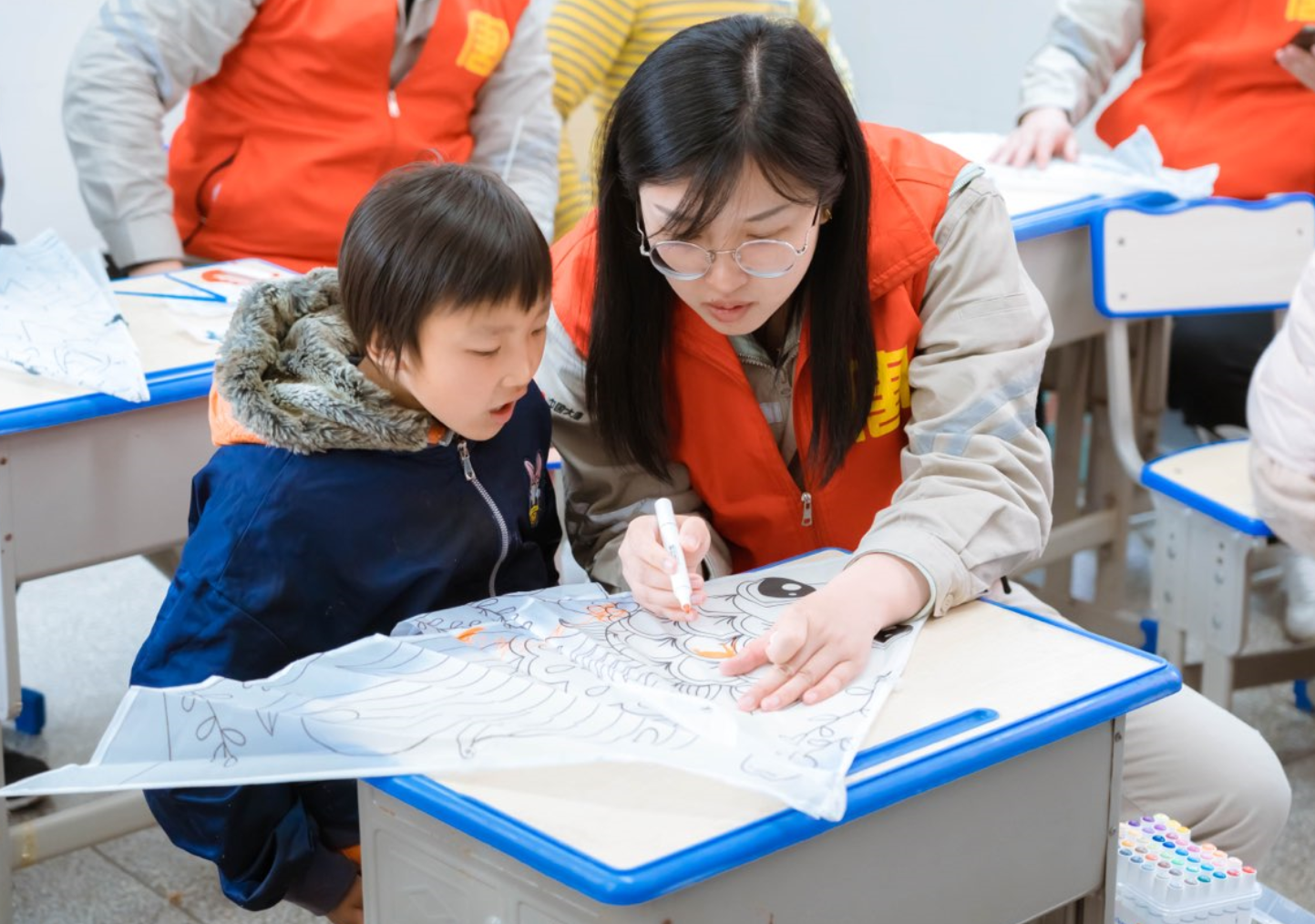 1709621288481080232.png 泰州热电公司:志愿帮扶显担当 (5).png